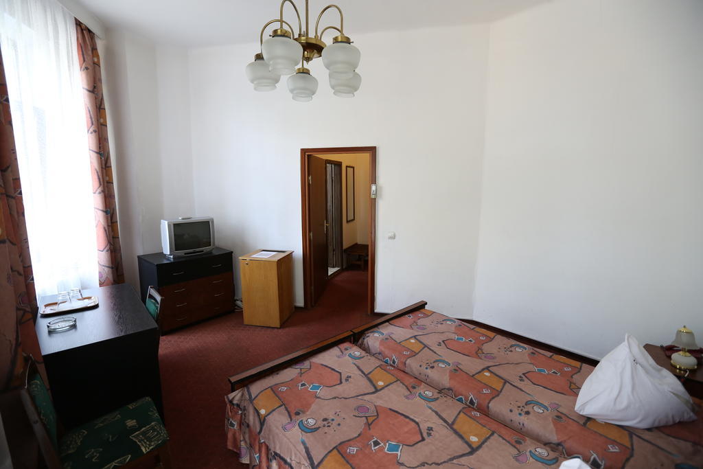 Banat Hotell Bucureşti Rom bilde