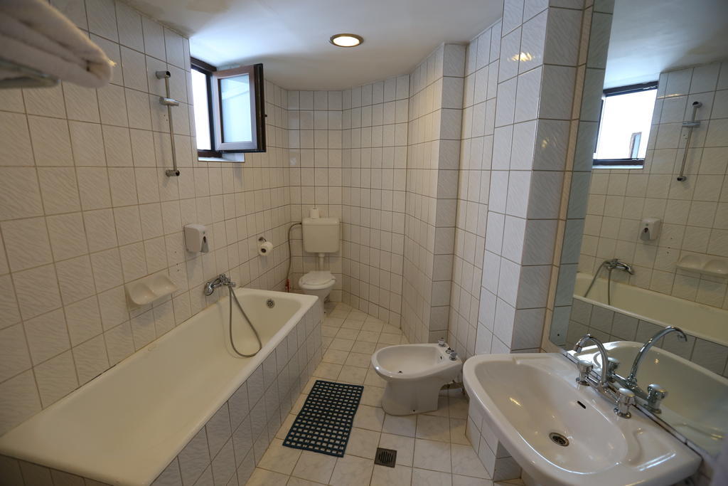Banat Hotell Bucureşti Rom bilde